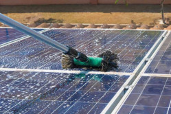 Nettoyage panneaux solaires à Saint-Denis